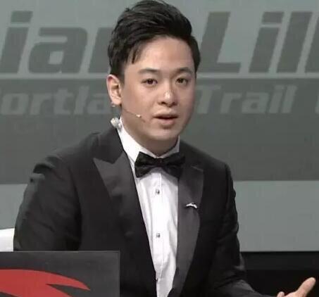 继解说nba选秀大会后,柯凡再次解说名人堂颁奖典礼