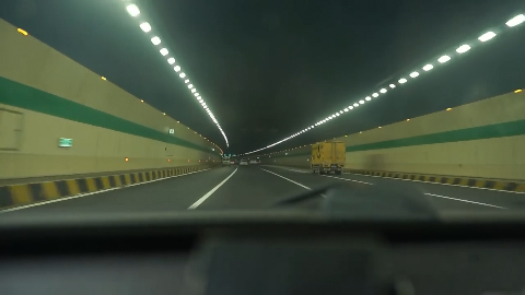 实拍3公里长的济南浆水泉隧道