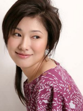 年11月19日出生于北京,1976年进入中央广播文工团说唱团,任相声演员