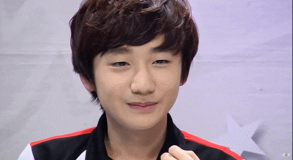 rng夺冠了,为何mlxg决赛没上一场