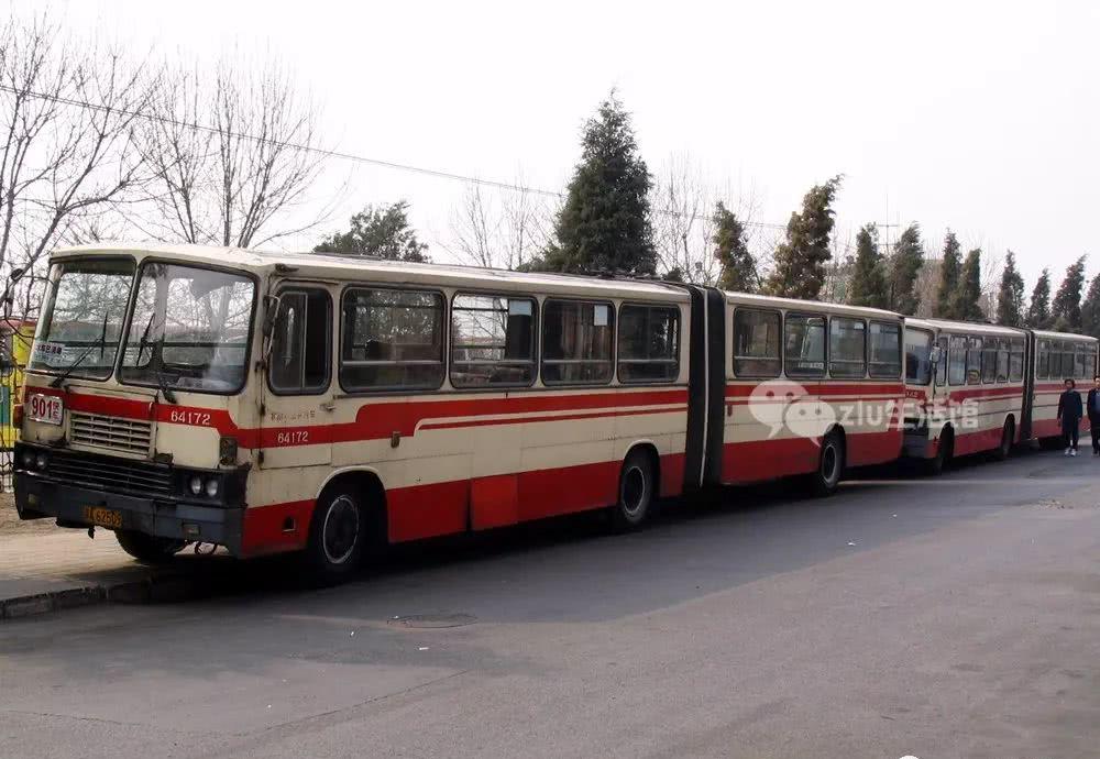 北京老公交记忆:红黄铰接大通道之bk6170