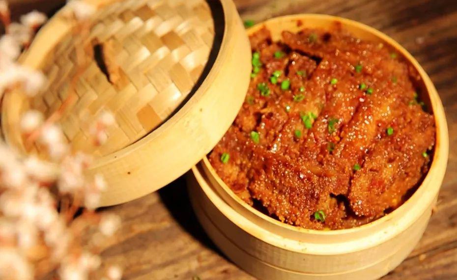 比五星饭店还要好吃的粉蒸肉!教您做蒸肉粉的诀窍与腌肉妙招!