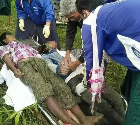 两名男子同一根绳子上吊据说两人关系不一般