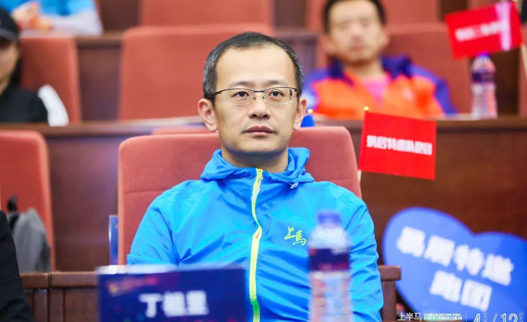 杨勇先生上海东浩兰生赛事管理有限公司副总经理上海市路跑协会秘书长