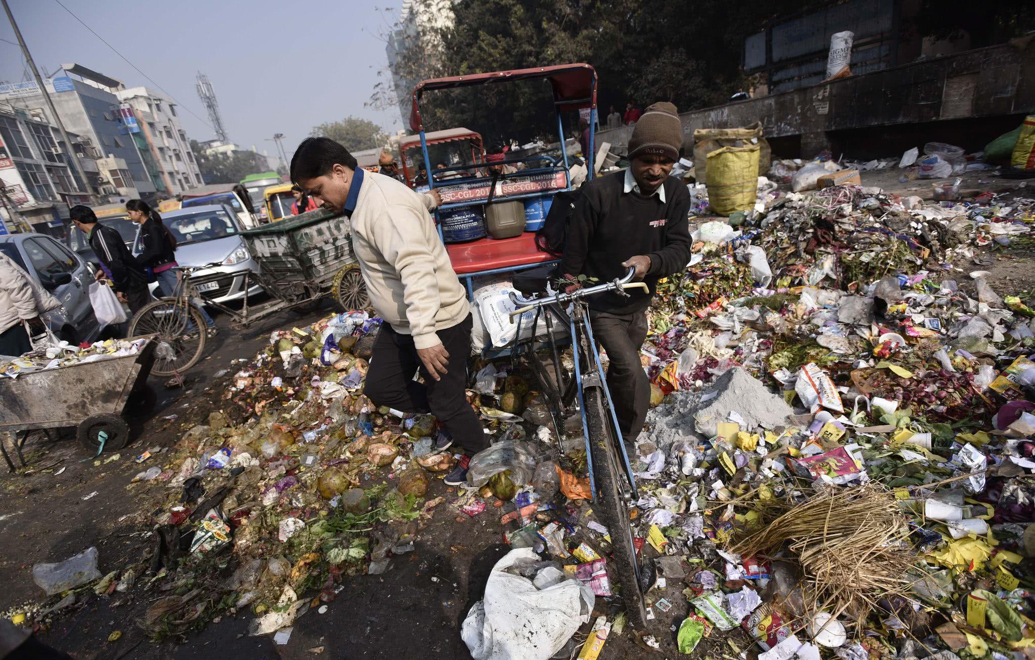 世界最脏的国家,就连非洲人都服了,整个国家都生活在垃圾堆中