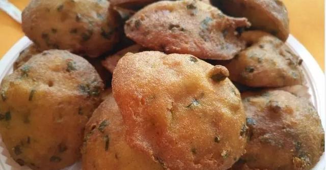 上过央视的舌尖上"罗播三宝"之葱苗饼,让人食欲大开