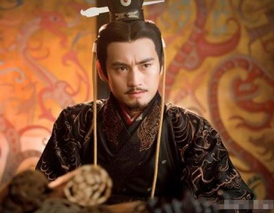 宠幸了一位侍女,却挽救了汉室两百年的江山|景帝|侍女|刘发_新浪网