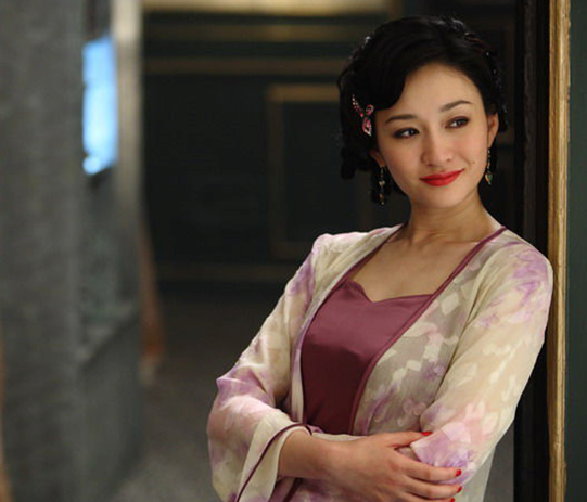 她夺走梅婷老公以及导演同居7年堕胎2次今嫁闺蜜住豪宅