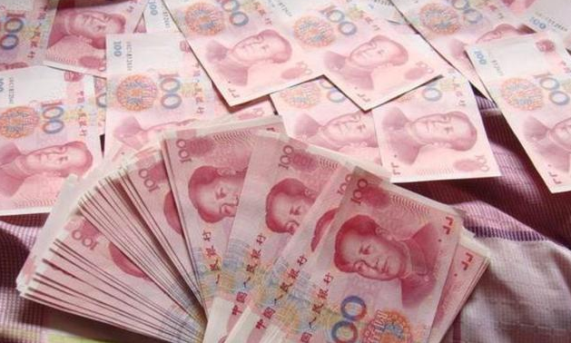 婆婆从农村带来一箱桃,送给邻居一袋,结果他又送了回来