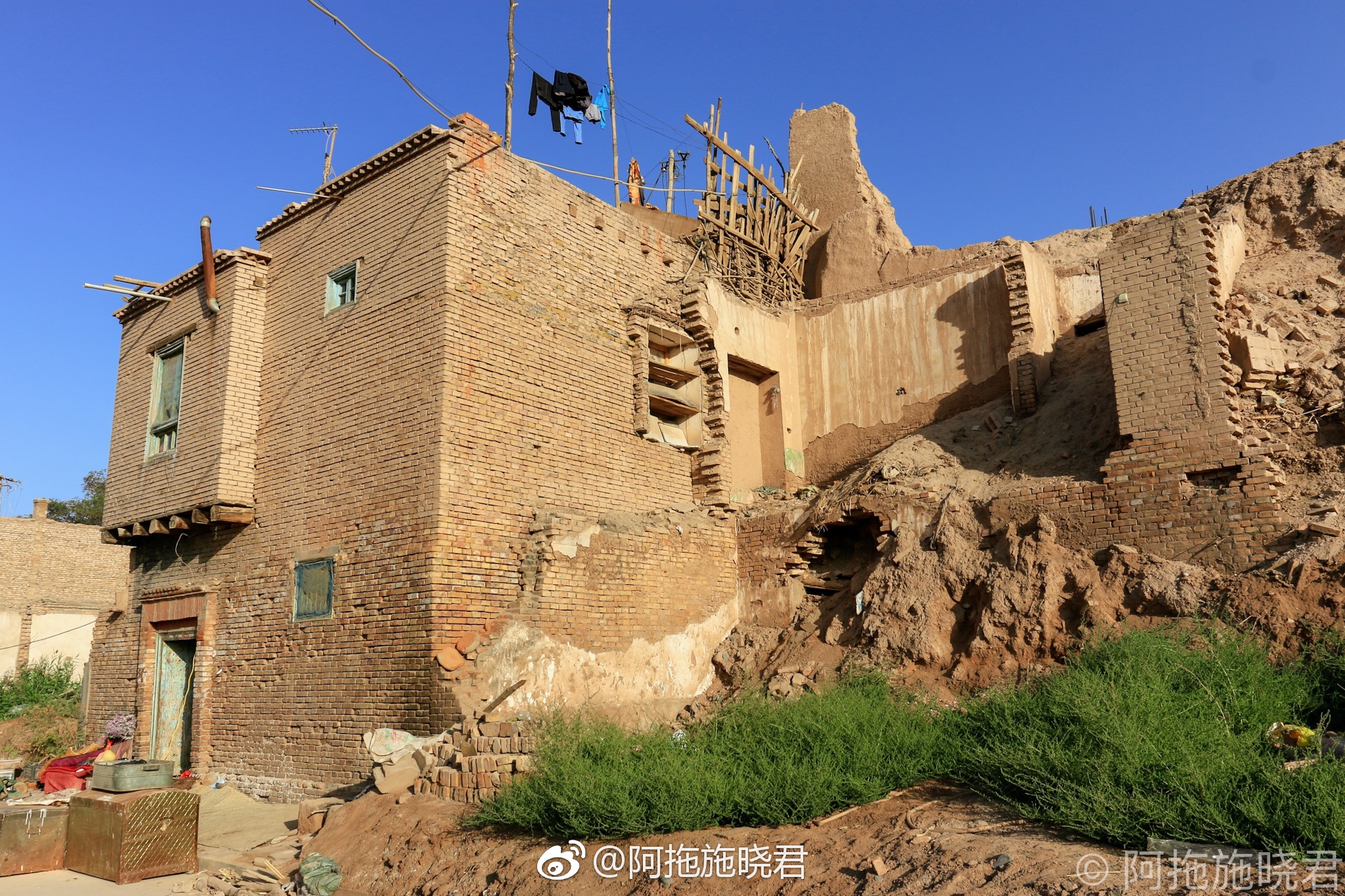 高台民居喀什初印象那一堆黄土高崖上的土房子来得太晚太可