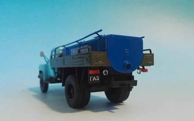 玩转车模之苏联嘎斯53卡车