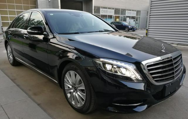 偶遇一台奔驰s320展的示车