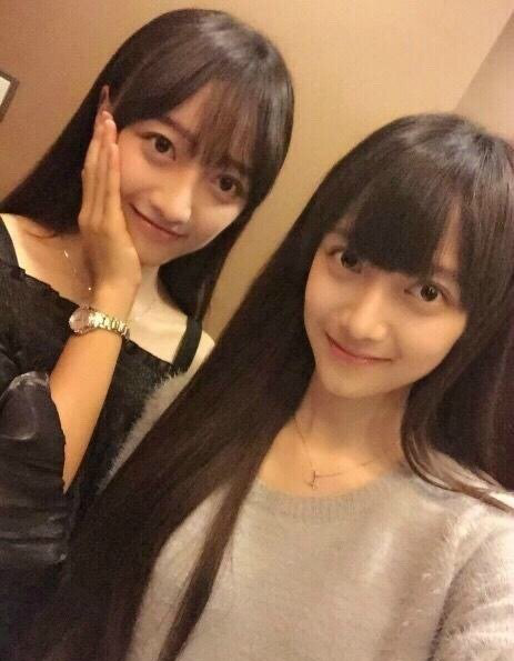 中山大学校花高颜值双胞胎姐妹,妹妹发育太好,你更喜欢哪个