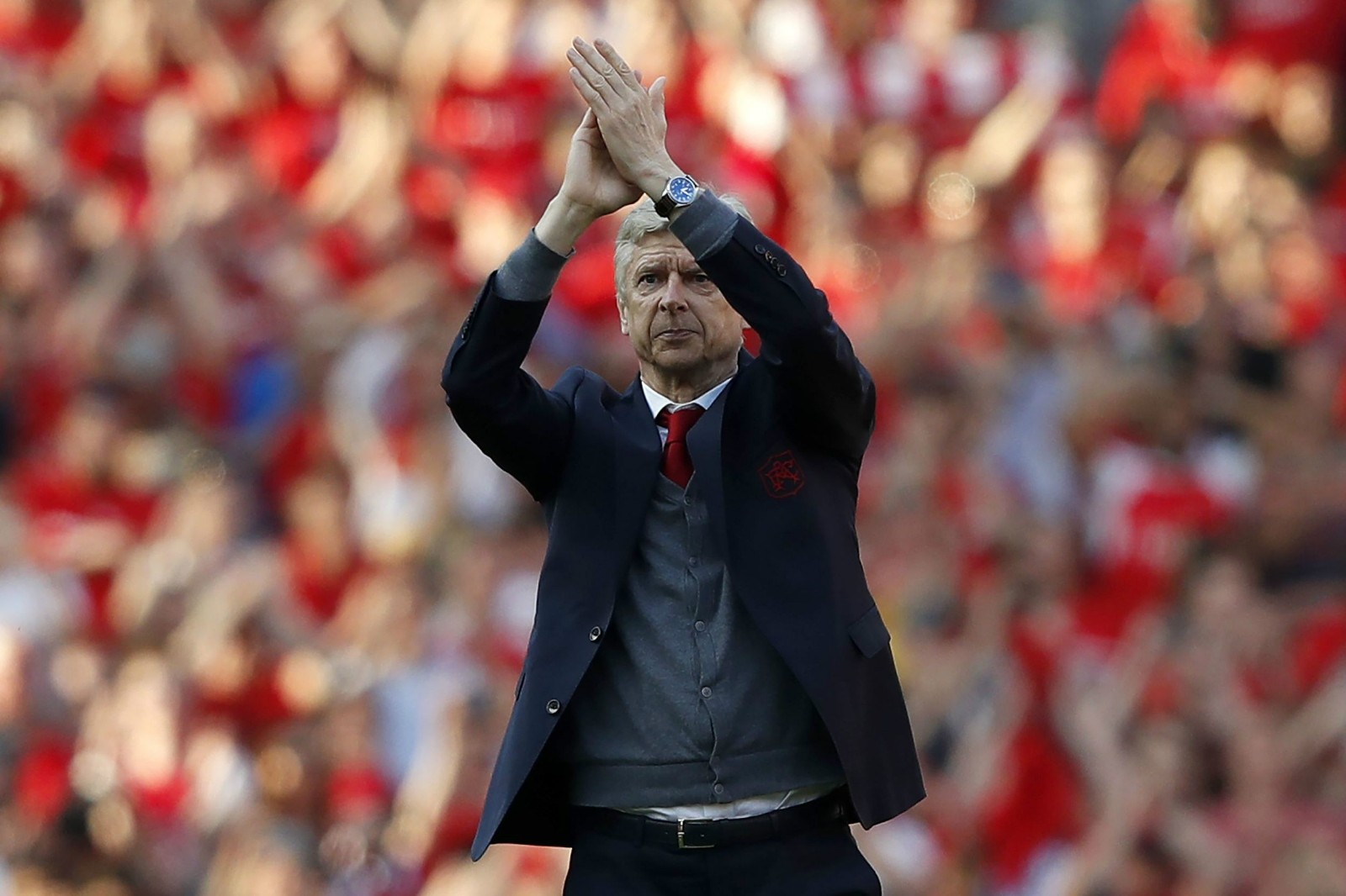 从今是枪迷!温格动人告别阿森纳 难断22年枪手情