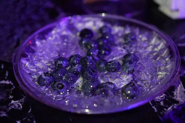 中山路再现抖音最火隐藏门酒吧,这里有你想要