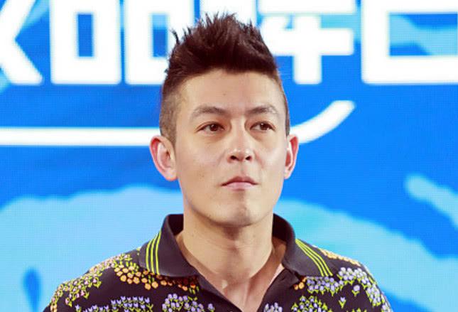 陈冠希:我到了50岁笑出褶子也依然帅气,因为我是纯天然!