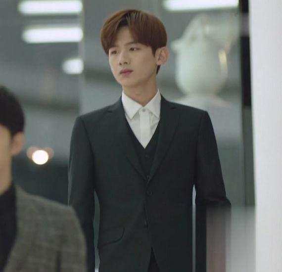 6个"陆之昂"里仅有一个是假的! 你若能找到, 绝对是小白铁粉!