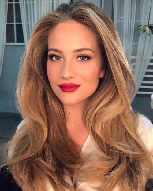 科瓦契奇美艳女友私房照