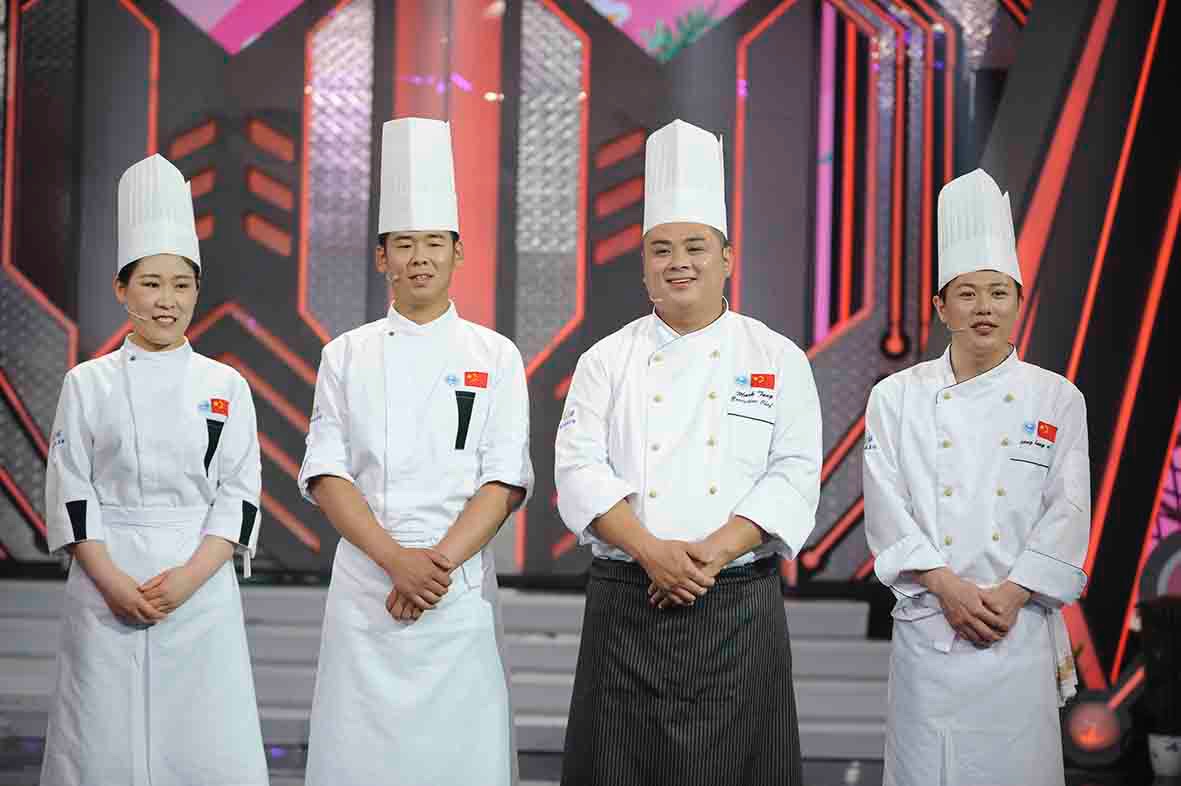 上合青岛峰会国宴厨师亮相《天天向上》面对镜头比做饭更有挑战