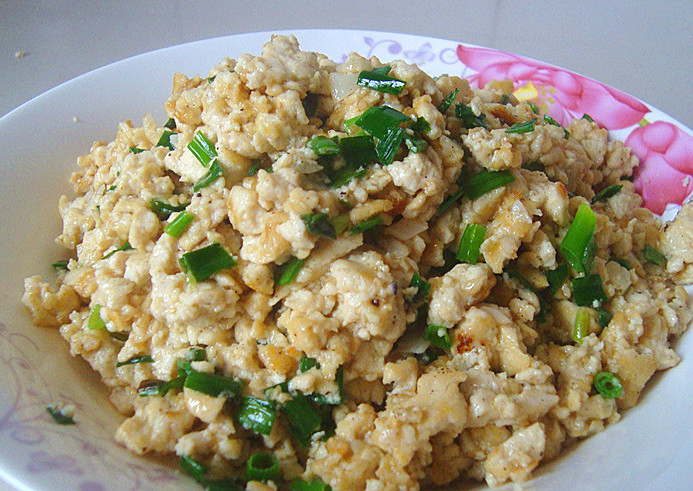 四川泸州美食鸡哈豆腐制作方法,上班族也能轻松做_新浪看点