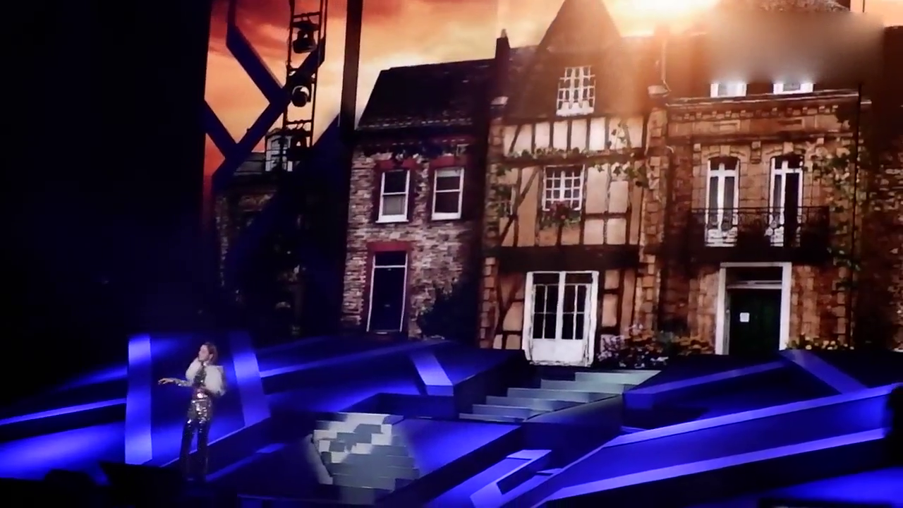 宋祖儿侯明昊《启程》忆美好的高中时代