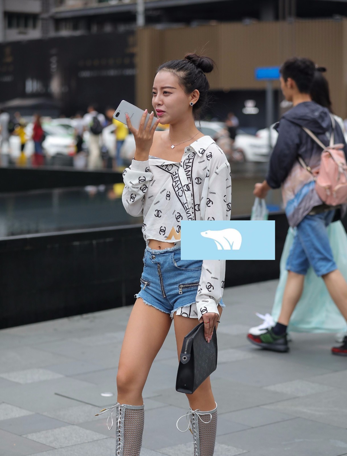 时髦热裤女孩,个性温柔时尚的穿搭风格,让你的时髦度瞬间上升