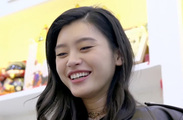 奚梦瑶豪门路还长聊天说漏嘴几任男友年龄都偏小