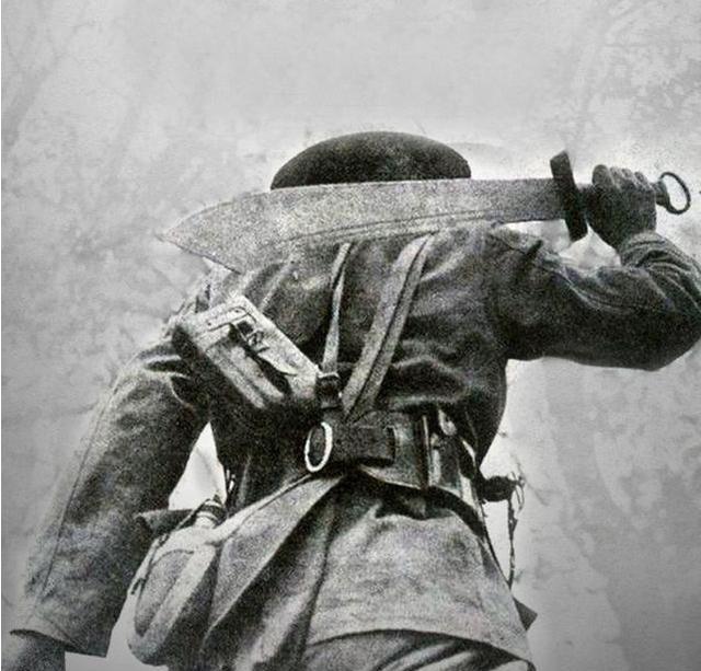 外国记者所拍摄的真实抗战历史；铭记历史，振我中华！|城墙|外国|拍摄|大刀队|抗战_新浪新闻