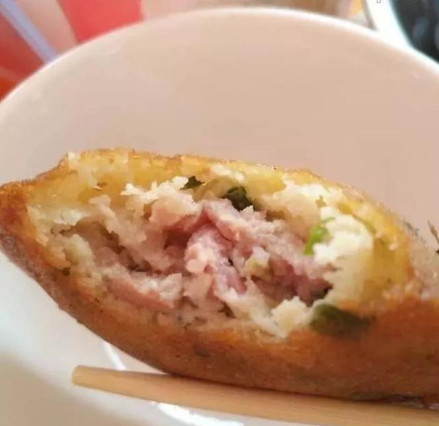 上过央视的舌尖上"罗播三宝"之葱苗饼,让人食欲大开