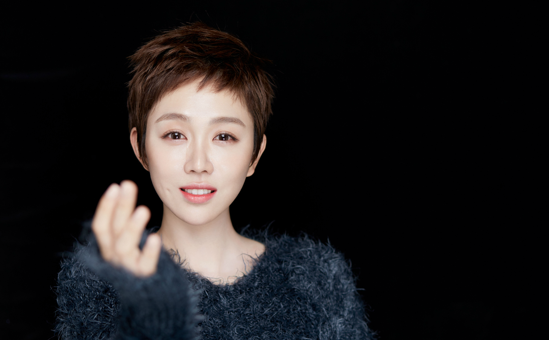 姜妍的性感迷人照,图一清纯甜美,最后一张大饱眼福