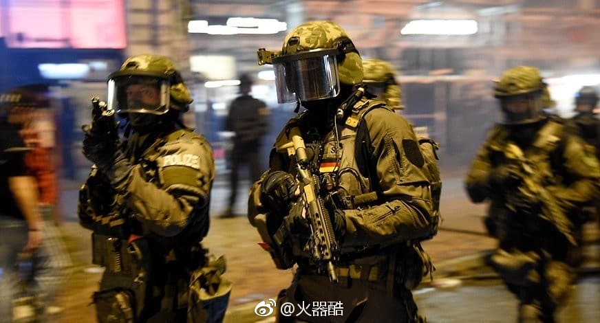 在汉堡负责g20峰会安保工作的德国特警 2017年