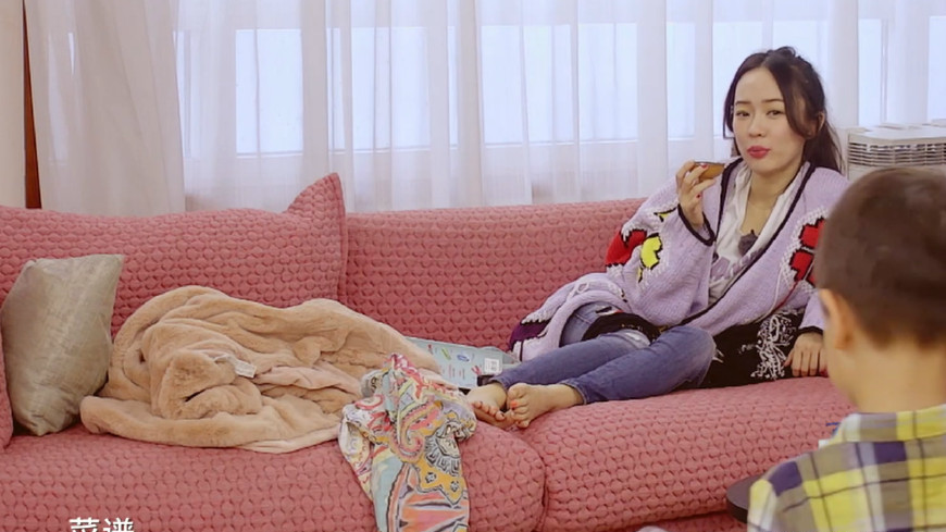 妈妈是超人3,霍思燕对音乐有多白痴,从她教嗯哼吹口风琴就知道