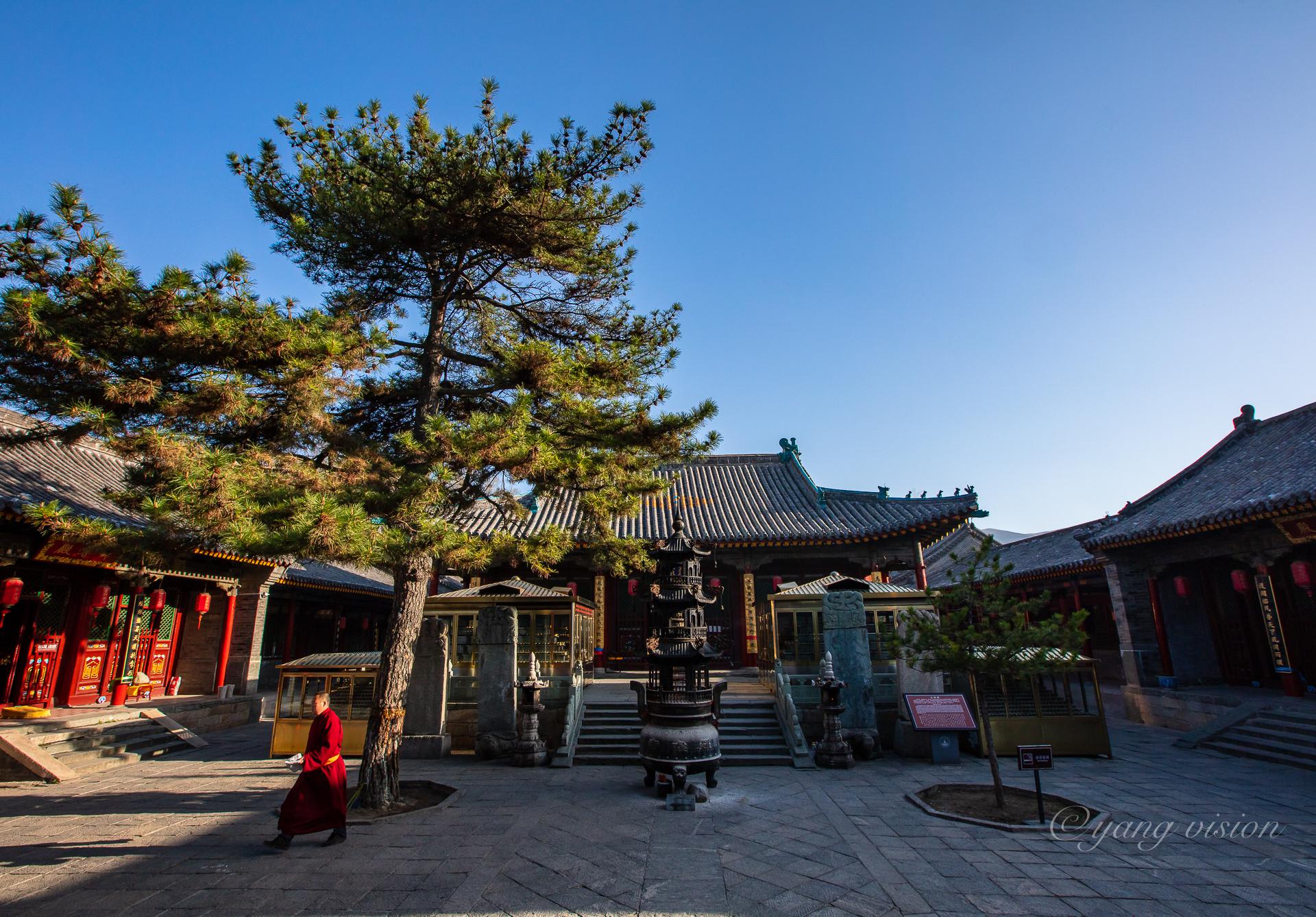 五台山古刹拍摄推荐之三,四座黄庙