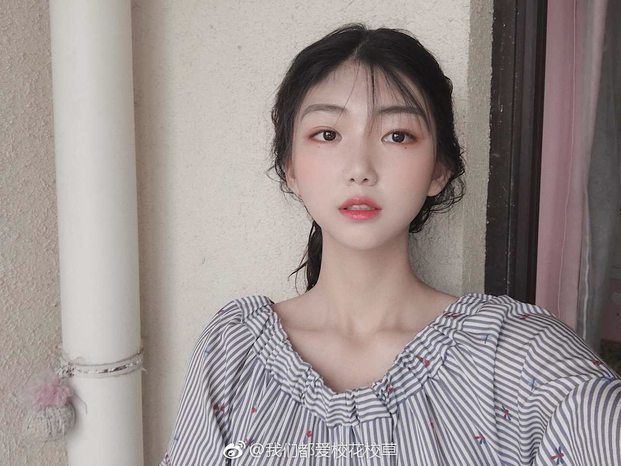 姓名刘欣雨身高178年龄16特长