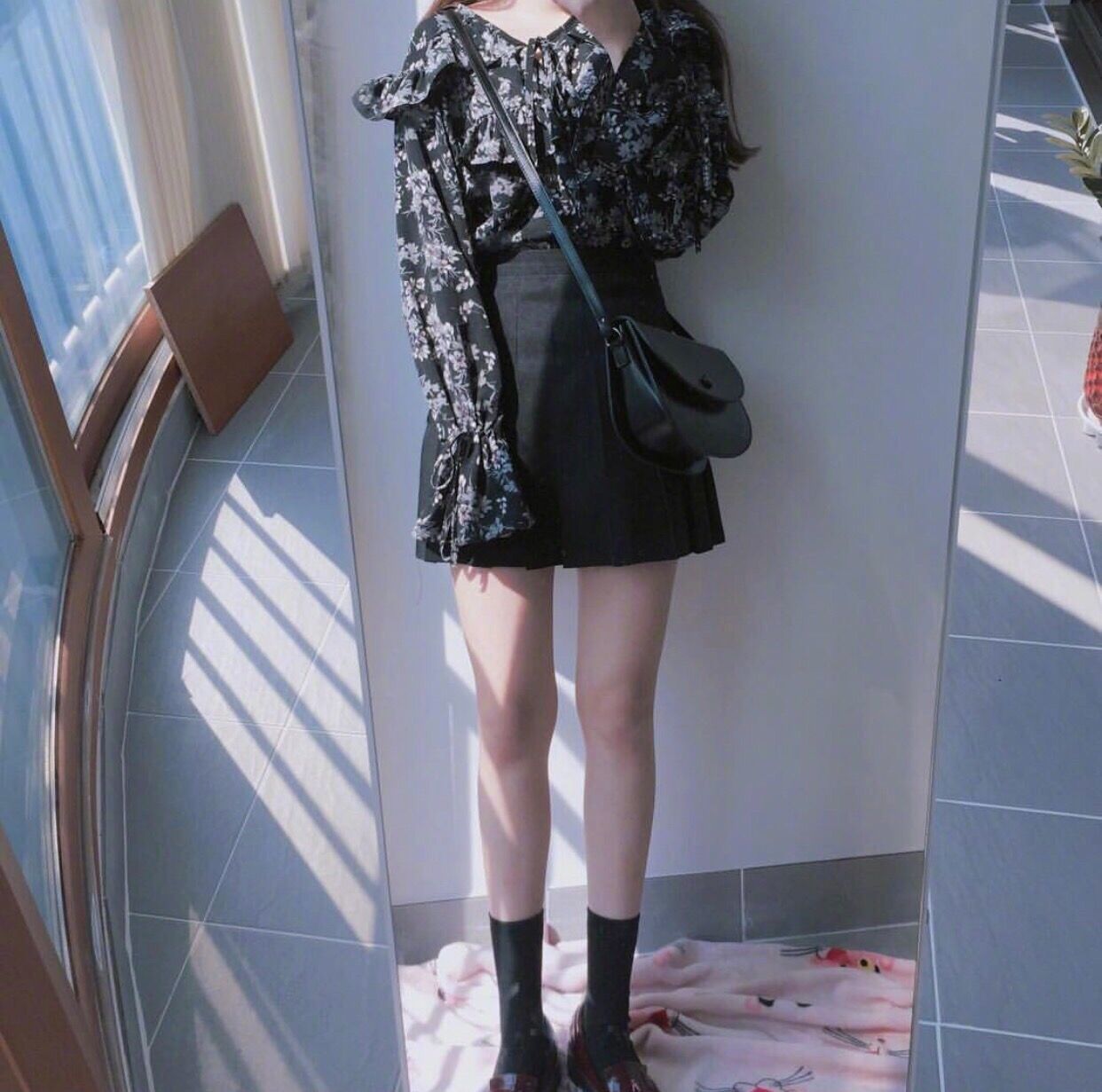 6302上半身很瘦02但是腿粗屁股大026302上半身胖肚子肉多