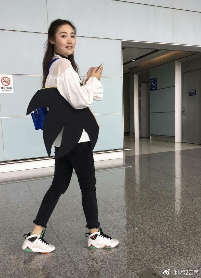 昆明女演员刘洁被刺案,家属放弃赔偿请求严惩凶手