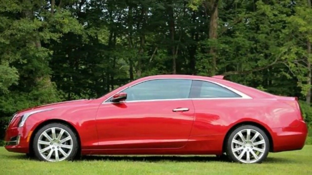 比科迈罗更实用 凯迪拉克ats双门版实车