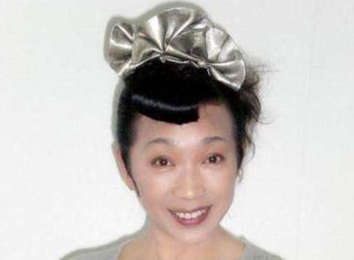 《还珠格格》杜老板王虹,被观众骂而息影20年,如今过得让人心疼