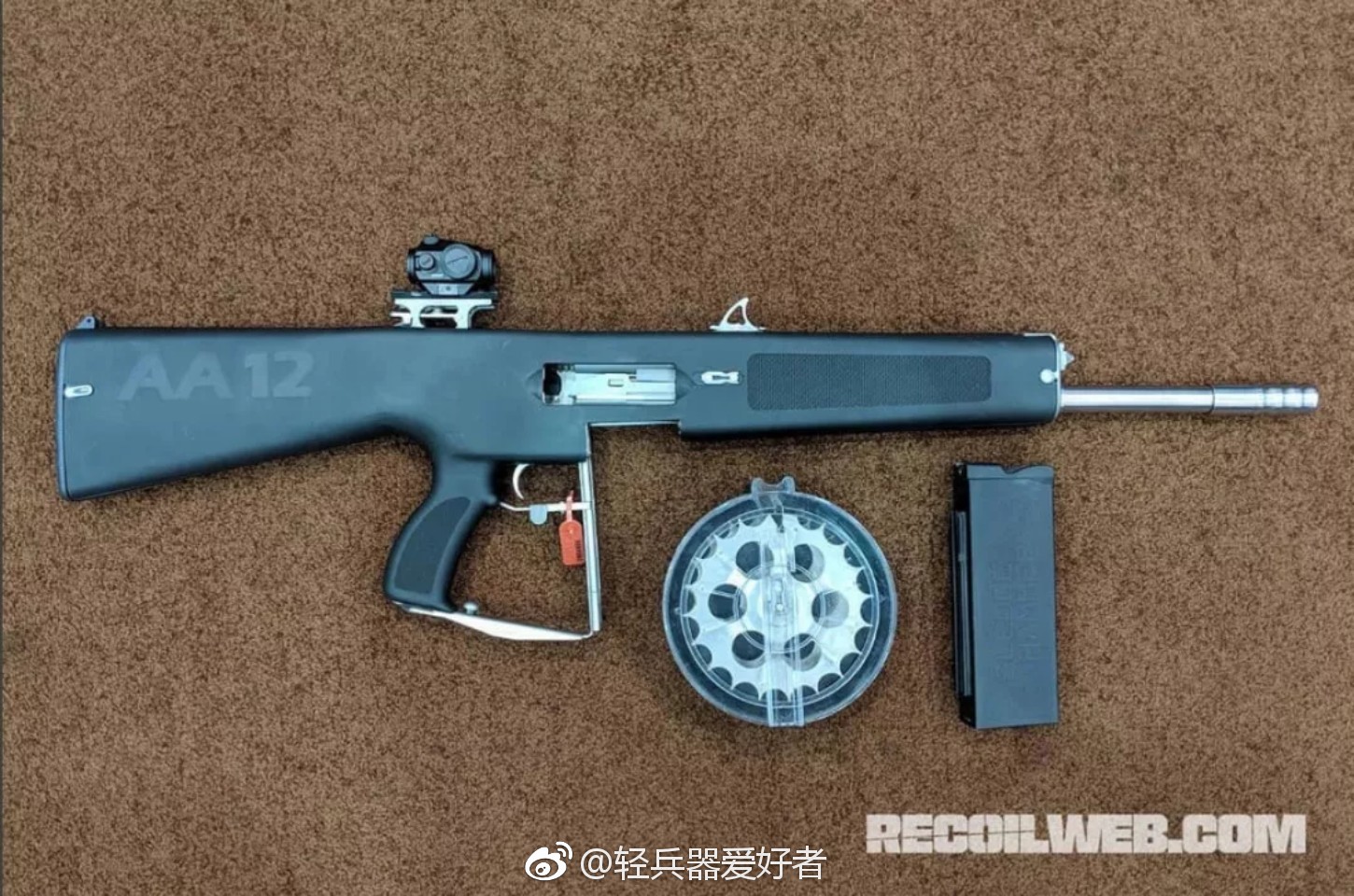 突破限制:毁灭大喷子"aa-12霰弹枪"美国惊现民用版|武器|霰弹枪