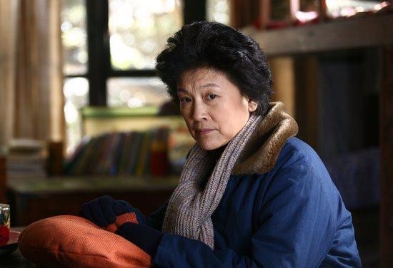 演员,还获得过中国电影金鸡奖最佳女主角,我小时候是看着她的电视剧