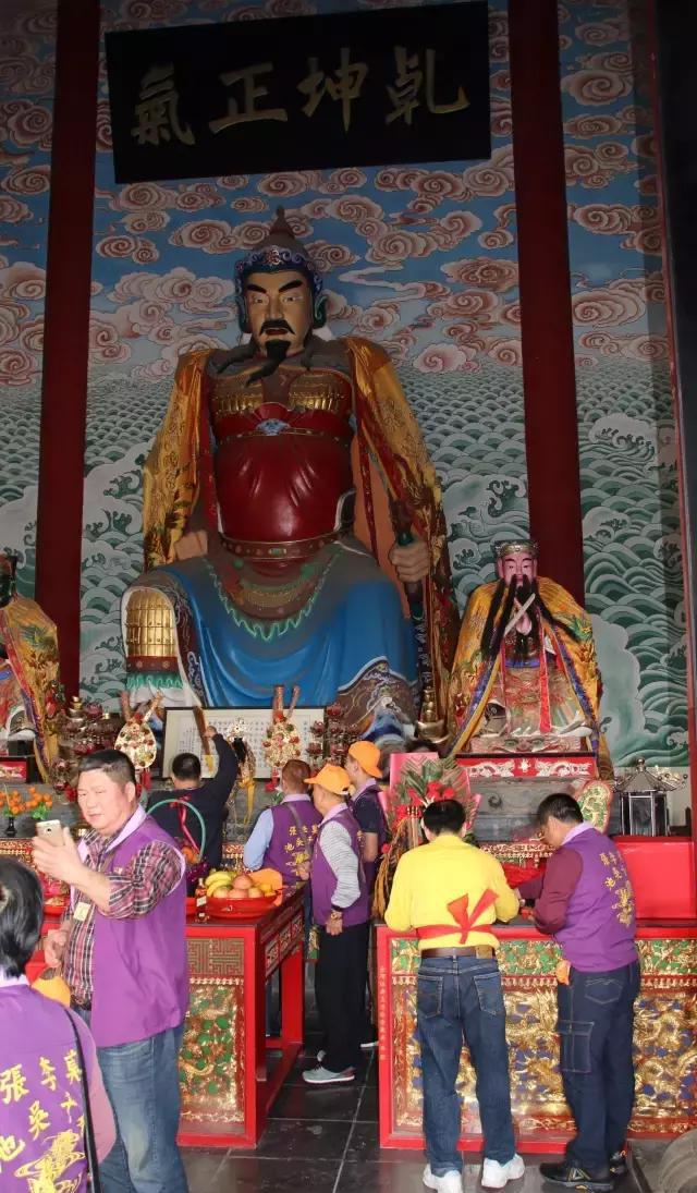 台湾旅游团拜谒商丘张巡祠