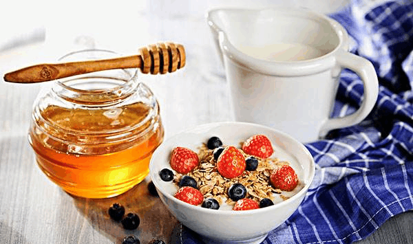 别再乱吃蜂蜜了蜂蜜不同吃法功效大不相同