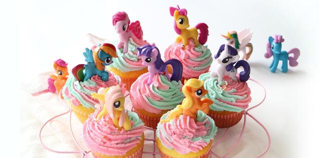 火遍全球,孩子们无法抗拒的小马宝莉彩虹蛋糕,微波炉就能做