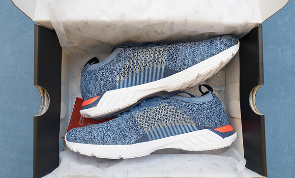 国产也有好跑鞋:li-ning 李宁 超轻15 极影蓝 跑鞋晒单