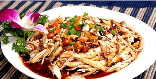 成都特色味道——棒棒鸡