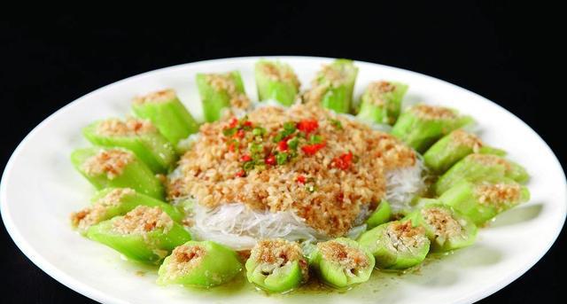 四大菜系鲁菜之一:油爆鱼芹的做法!