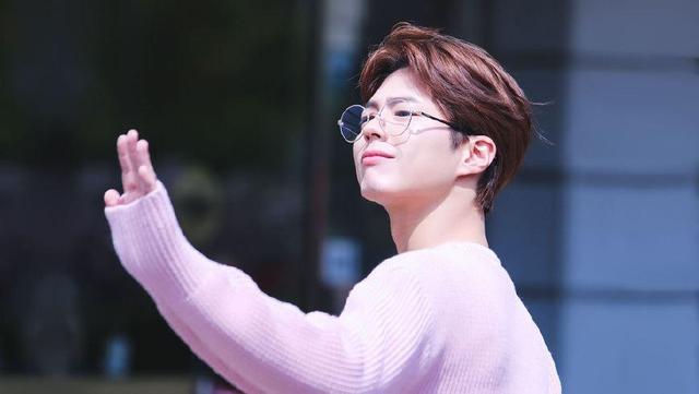 《请回答1988》巅峰后:惠利爱情得意,而他将与宋慧乔甜蜜虐