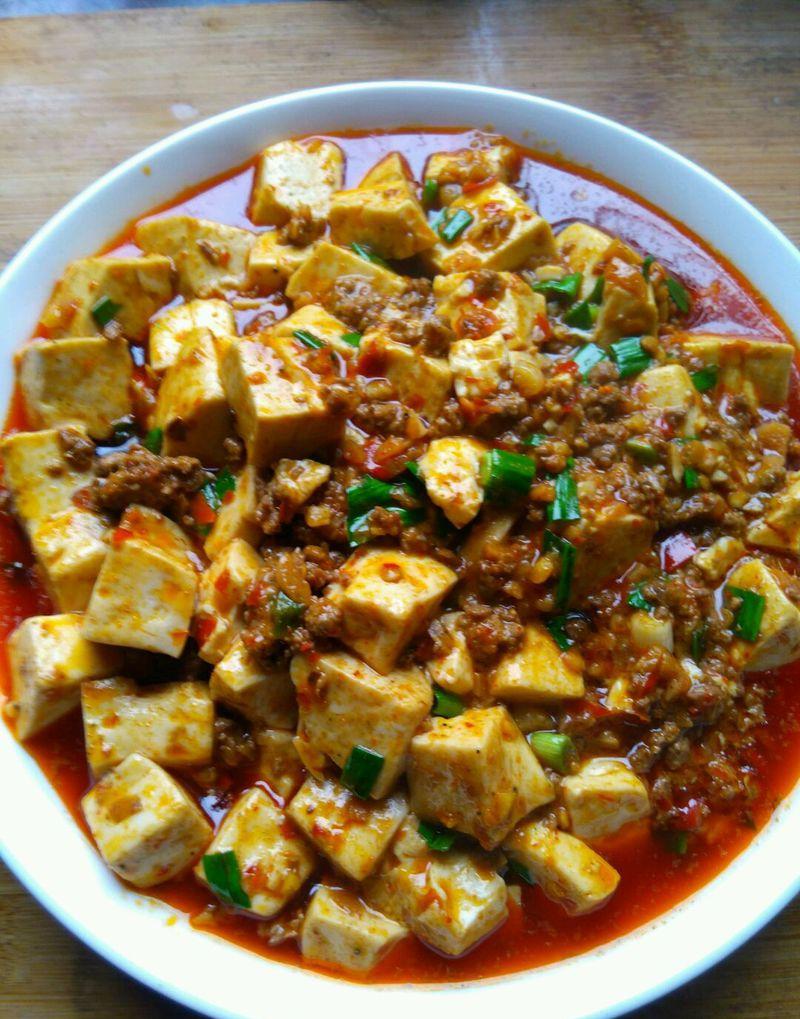 家常版麻婆豆腐,不用下饭店,在家照样做的好吃