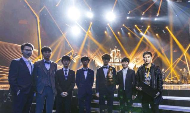 LPL选手身高科普,原来xiye不是最矮的