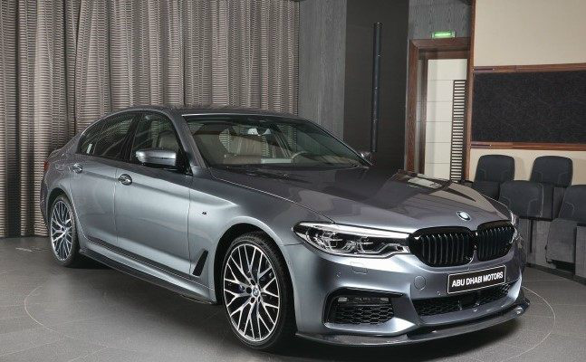 宝马新540i,运动轿跑新典范